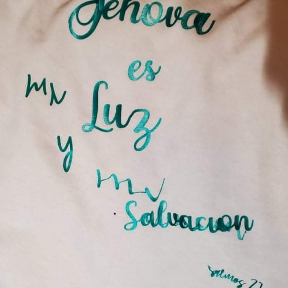 T-shirts - Picture 4 of 15